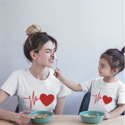 Ensemble de deux T-shirts "Battements de coeur"